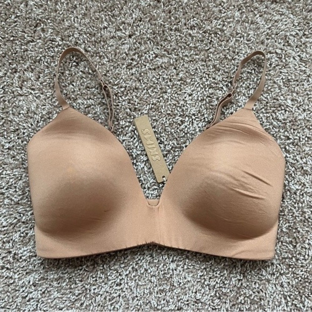 SKIMS Wireless T Shirt Bra 32DD